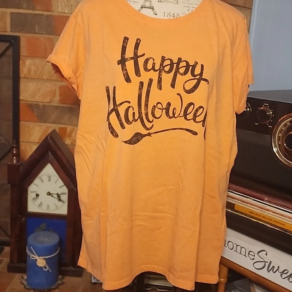 ‼️50%_5+Bundles‼️ HAPPY HALLOWEEN T-Shirt B1 - Picture 1 of 7